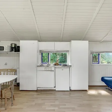1 Bedroom Gorgeous In Hampen