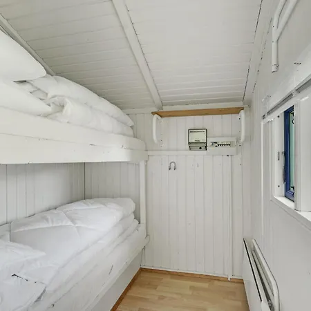 1 Bedroom Gorgeous In Feriehus *