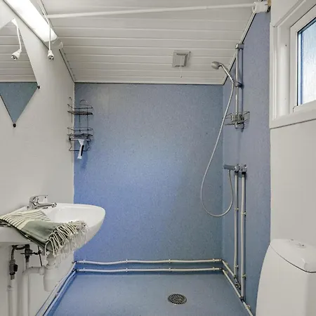 1 Bedroom Gorgeous In